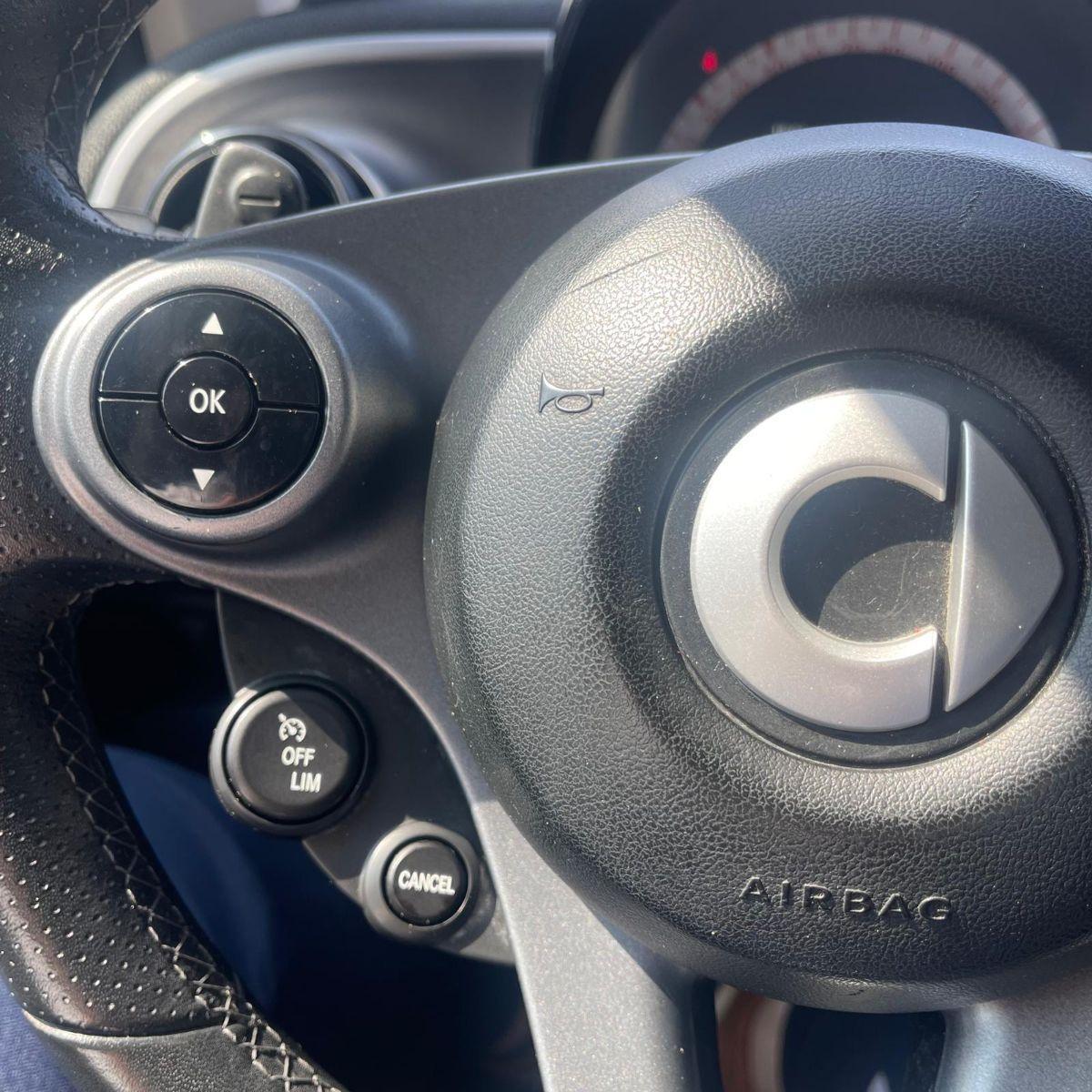 SMART - Fortwo - 70 1.0 twinamic Passion