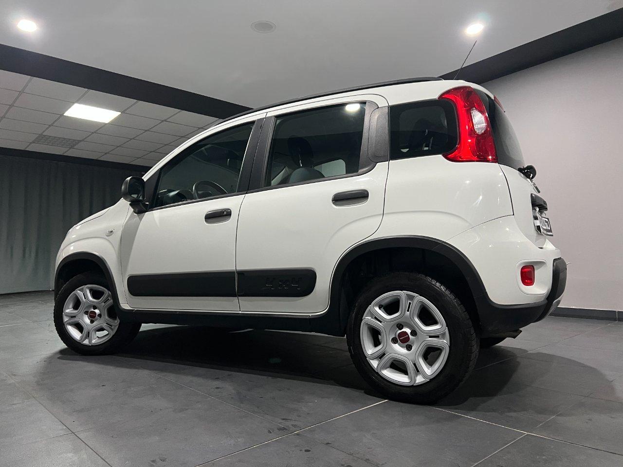 Fiat Panda 0.9 t.air t. 4x4 s&s 85cv