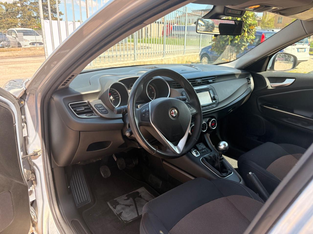 Alfa Romeo Giulietta 2.0 JTDm-2 150 CV Distinctive
