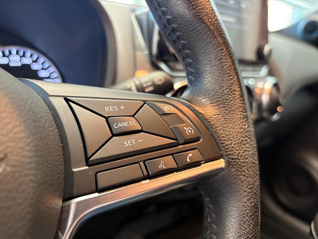 Nissan Juke 1.0 DIG-T 117 CV N-Connecta