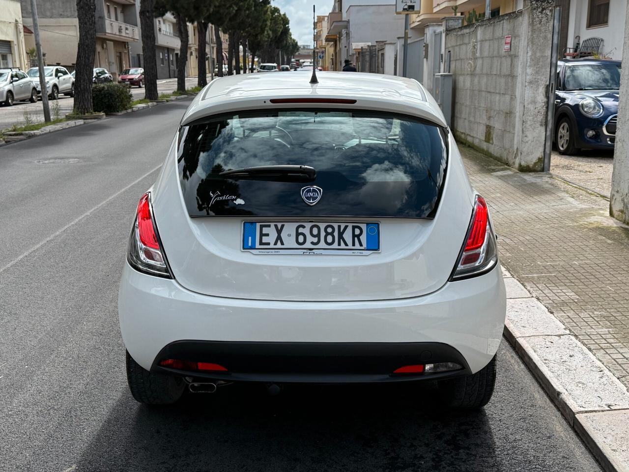 Lancia Ypsilon 1.2 69CV Elefant Bianco *KM 60.000