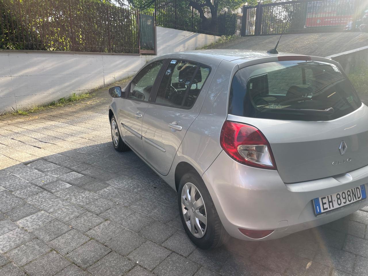 Renault Clio 1.2 16V 5 porte Dynamique