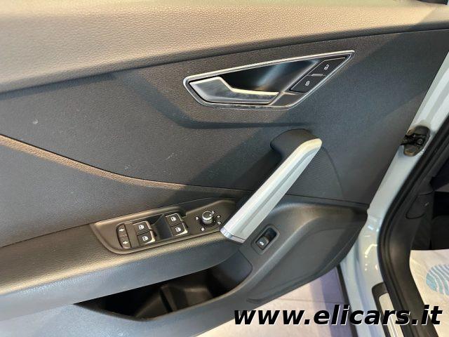 AUDI Q2 35 TDI quattro S tronic S line Edition