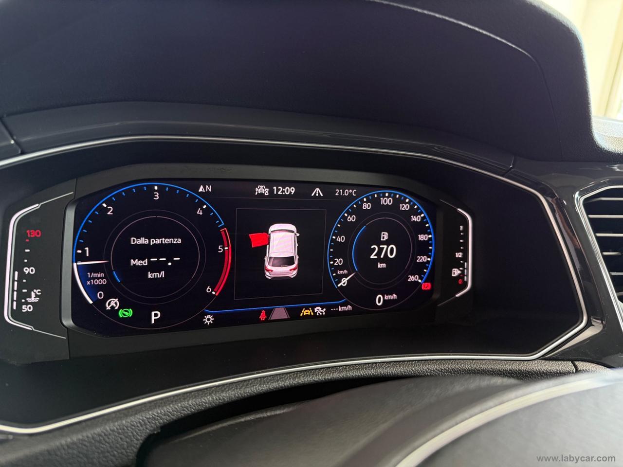 VOLKSWAGEN T-Roc 2.0 TDI 150 DSG 4MOTION Adv. BMT R-LINE