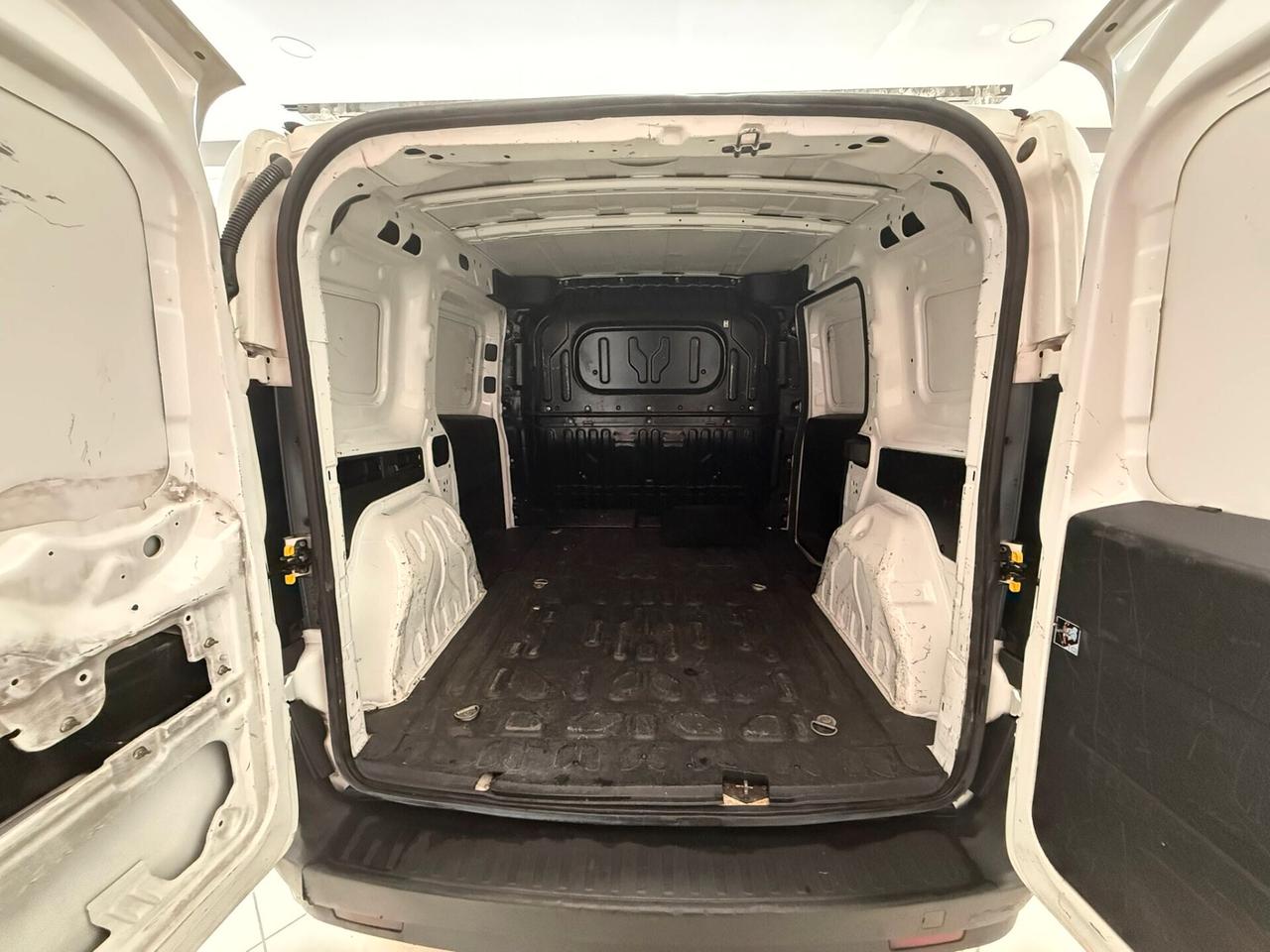 FIAT DOBLO' 1.6 DIESEL DEL NORD ITA 2012