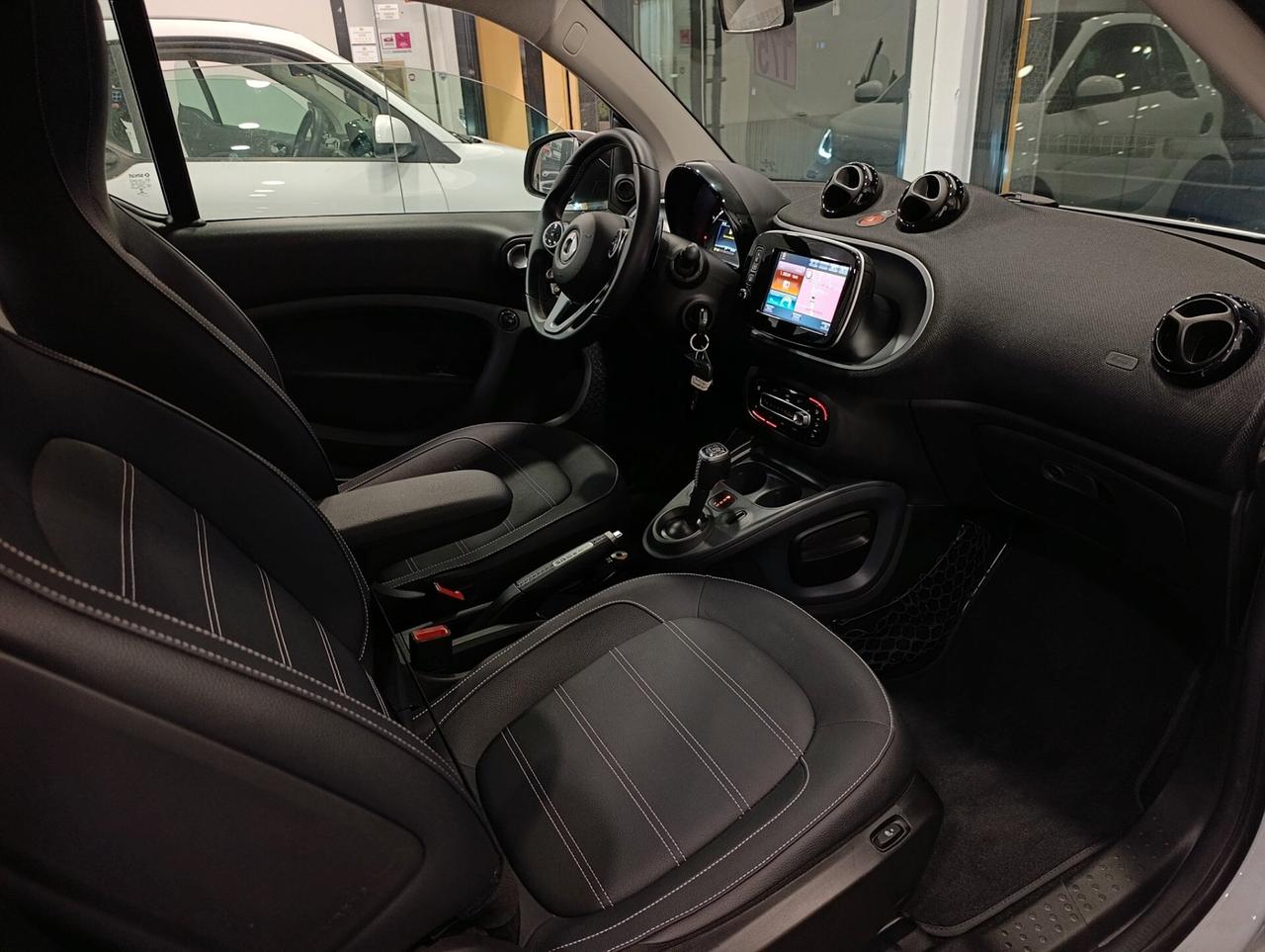 Smart ForTwo BRABUS 0.9 Turbo twinamic 90cv