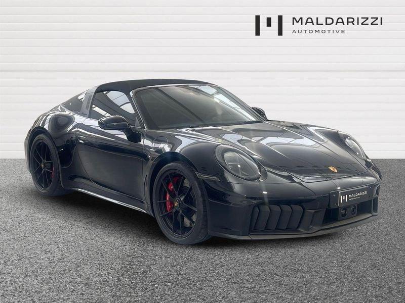 Porsche 911 VIII 992 Targa Targa 3.6 4 GTS auto