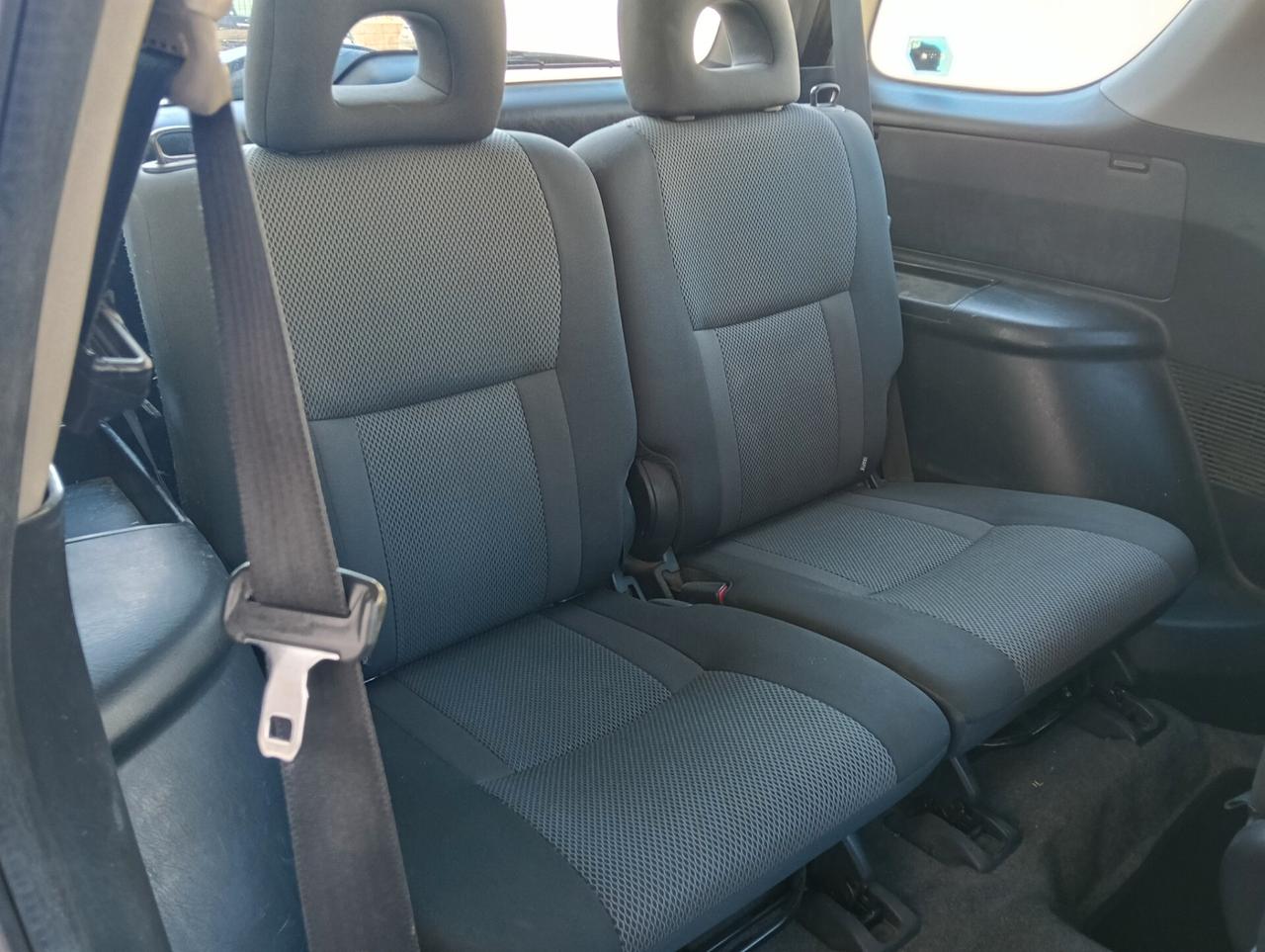 Toyota RAV 4 RAV4.com 2.0 Tdi D-4D cat 3 porte Sol VETRINA