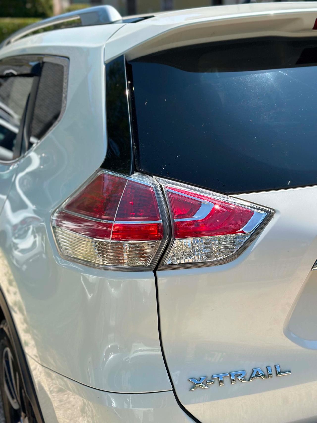 Nissan X-TRAIL 1.6 dCi TEKNA EU6B TETTO FULLOPT KMCERT