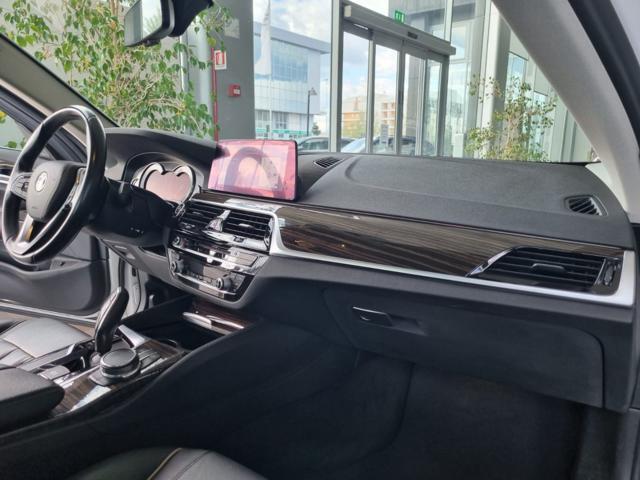 BMW 530 d xDrive Luxury