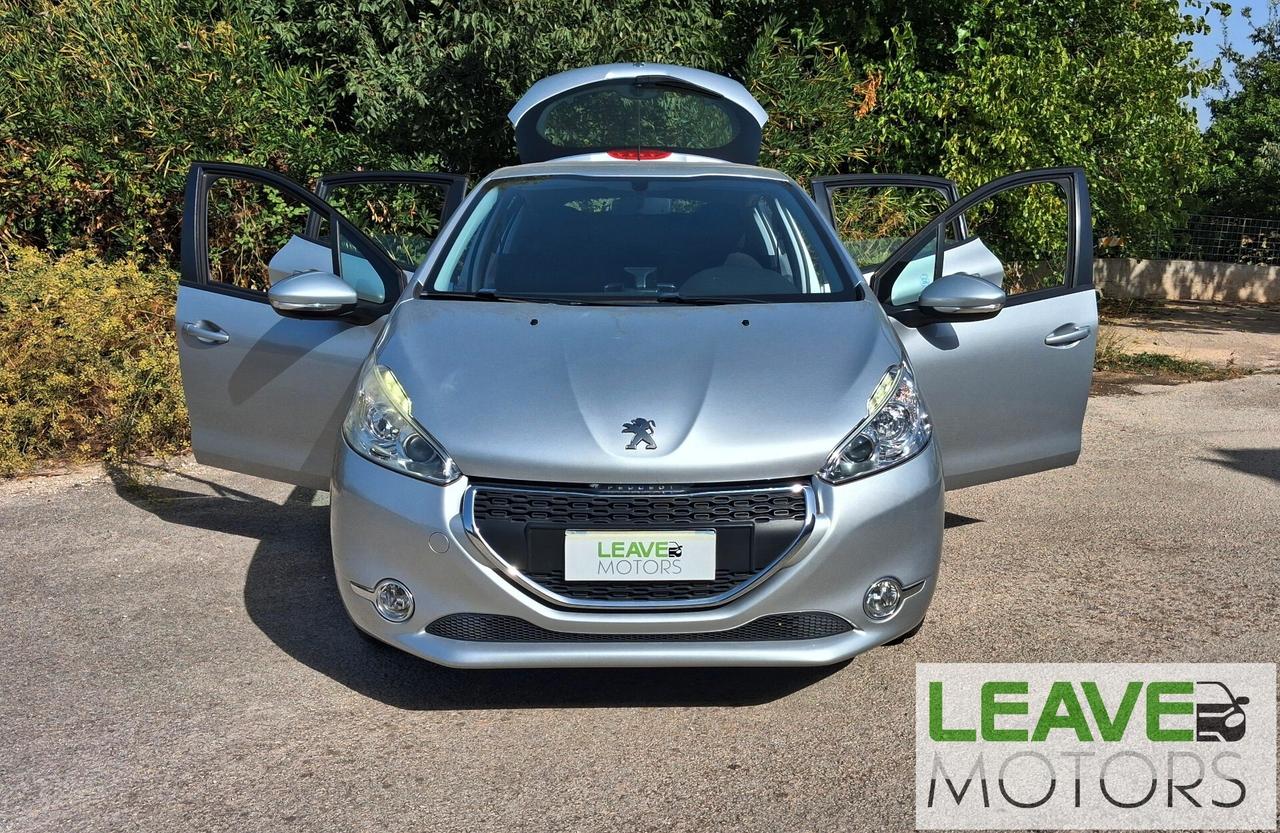 Peugeot 208 1.4 HDi Allure (M1575)