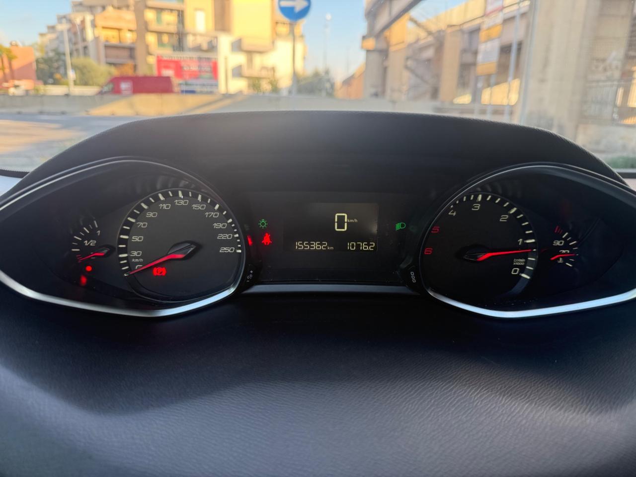 Peugeot 308 BlueHDi 120 S&S SW Business