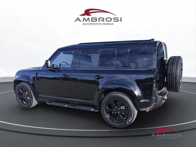 LAND ROVER Defender 110 5DR SWB XDynamic SE 200PS