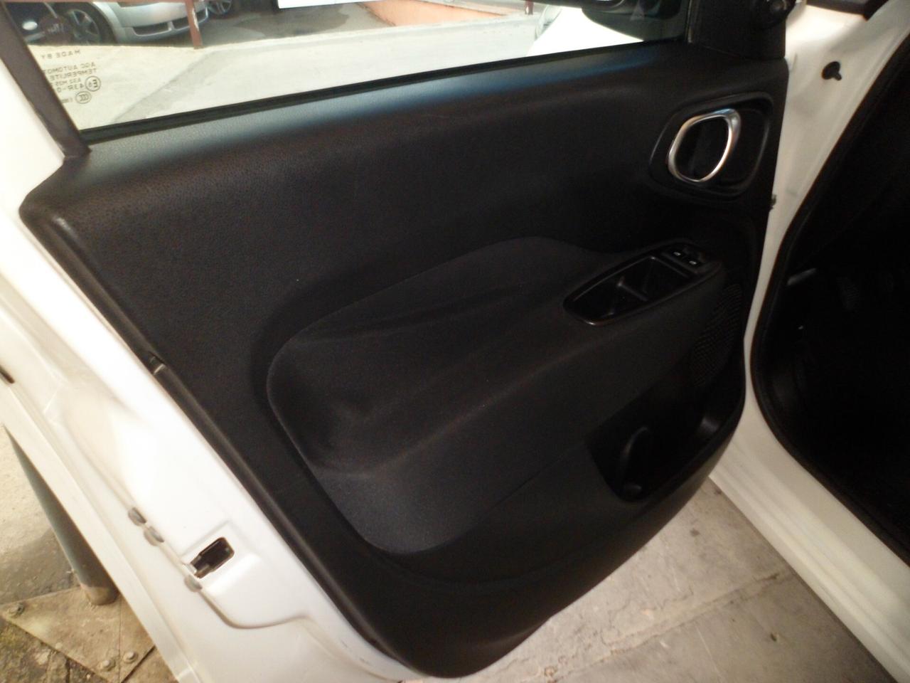 Fiat 500L 1.3 Multijet 85 CV full 13