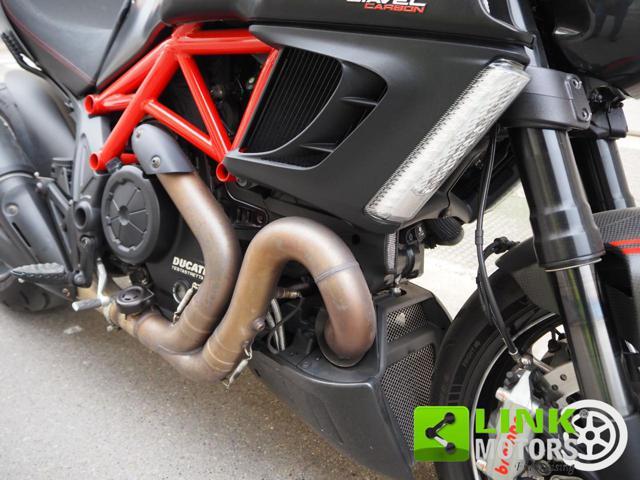 DUCATI Diavel Red Carbon