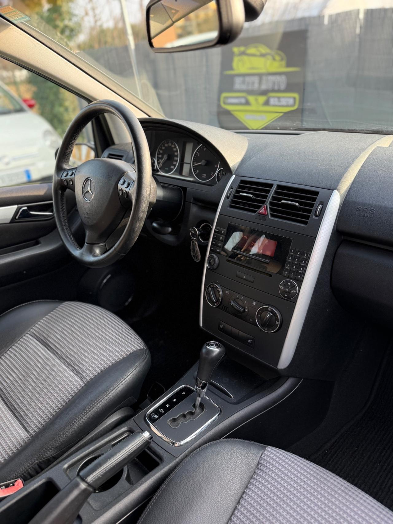 Mercedes CLASSE A 150 BENZINA AUTOMATICA AVANTGARDE