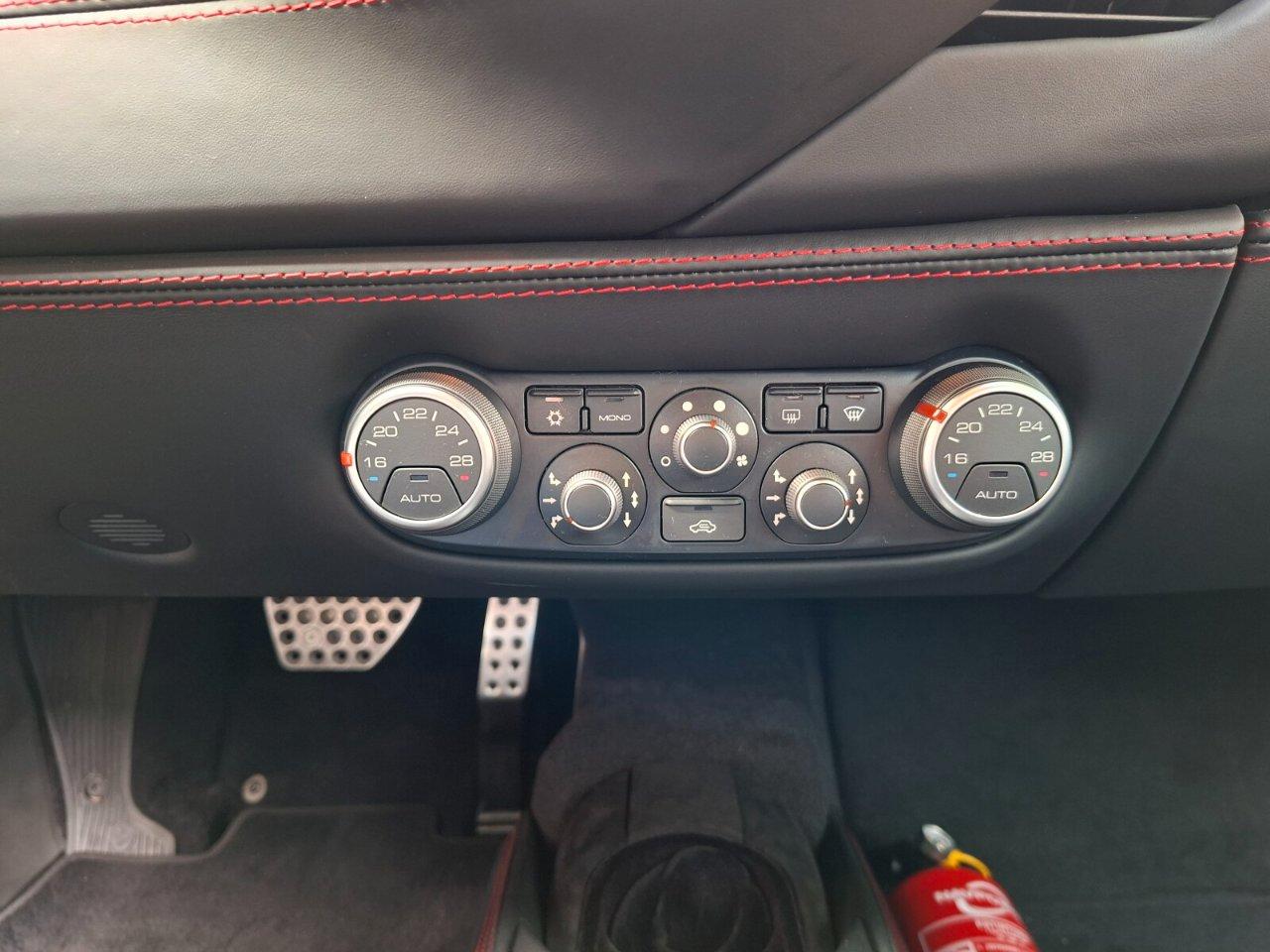 Ferrari 488 Coupe 3.9 GTB dct