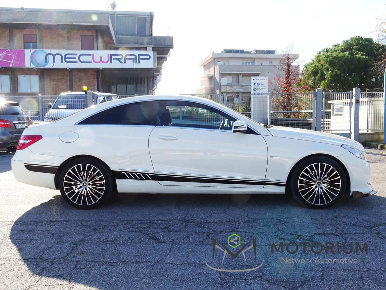 Mercedes-Benz E 220 CDI Coupé BlueEFFICIENCY Avantgarde