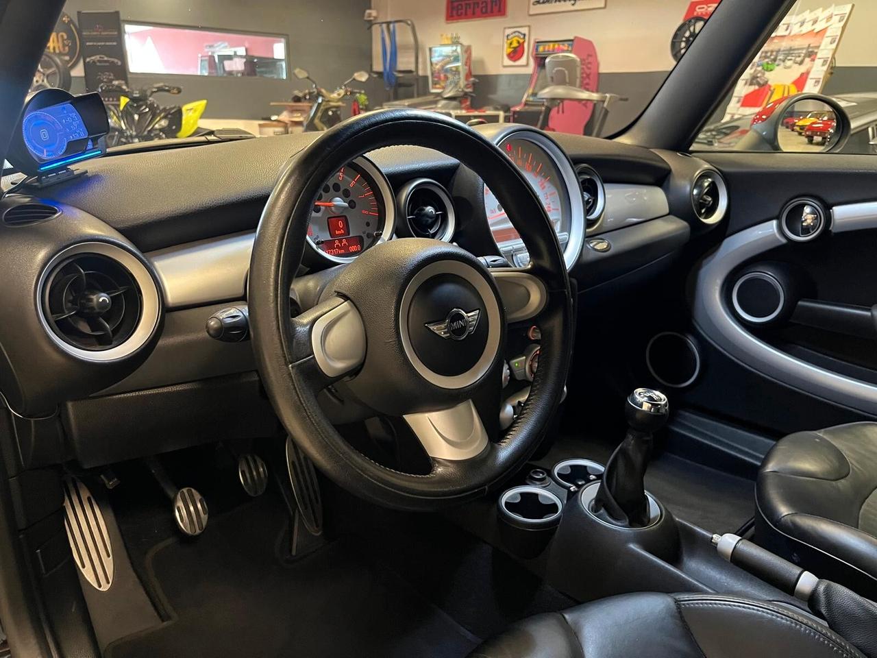 Mini 1.6 16V Cooper S allestimento JCW
