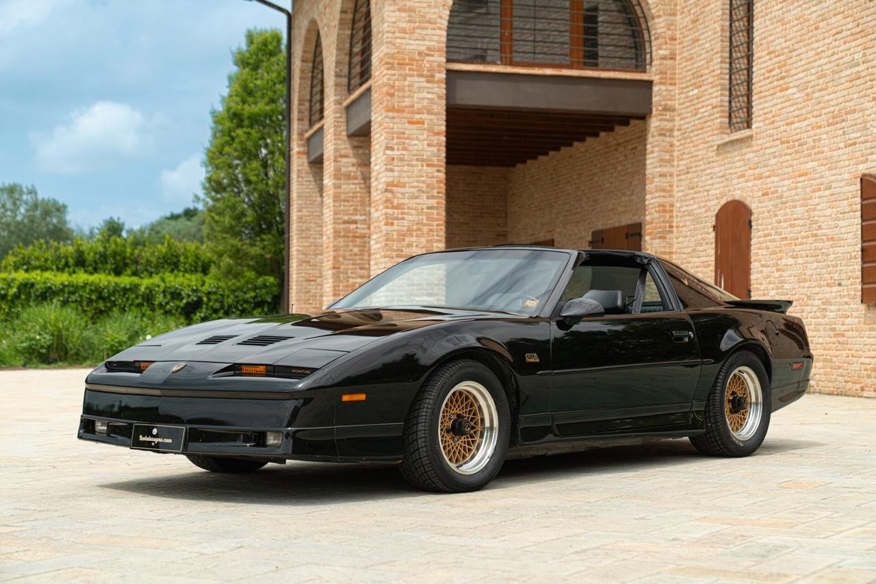 Pontiac Firebird TRANS-AM - RDS01435