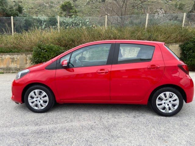 TOYOTA Yaris 1.0 5 porte Cool