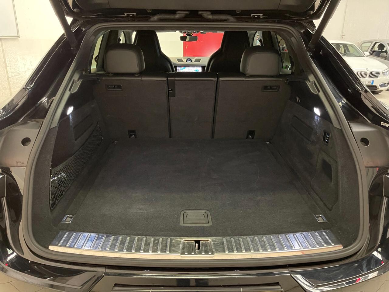 Porsche Cayenne Pacchetto Sport Carbonio-Cerchi 22 GT-Led Matrix-3.0 E-Hybrid Tiptronic-LEGGI SOTTO