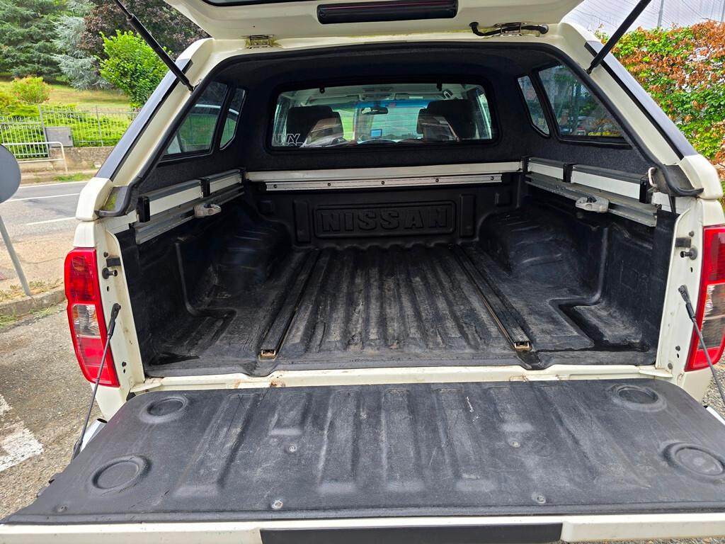 Nissan Navara 2.5 dCi 190CV 4 porte Double Cab LE