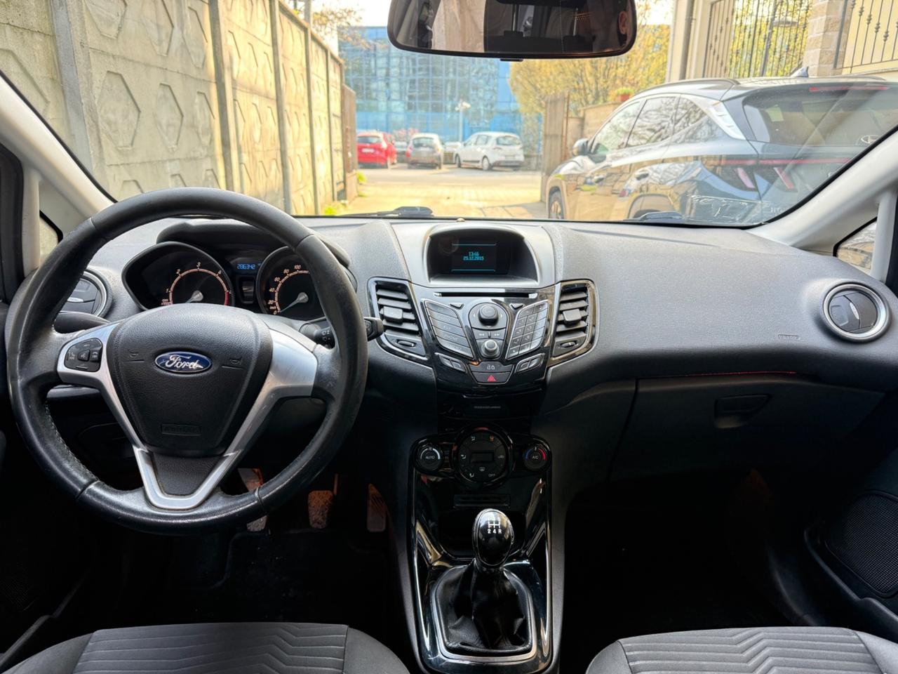 Ford Fiesta 1.5 TDCi 75CV 5 porte Titanium