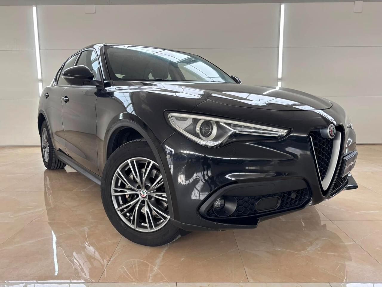 Alfa Romeo Stelvio 2.2 Turbodiesel 210 CV AT8 Q4 Executive