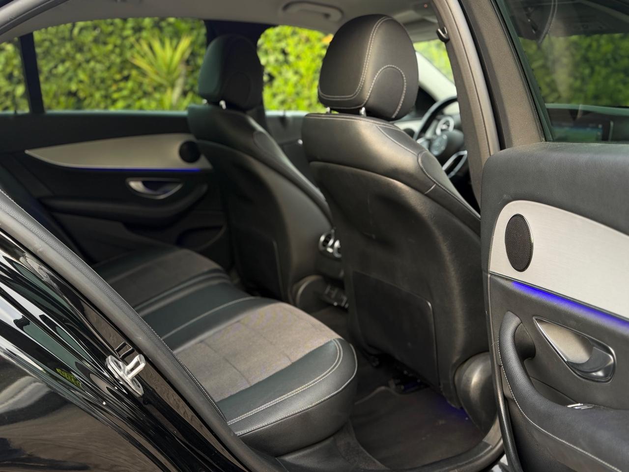 Mercedes-benz E 200d PREMIUM LED DISTRONIC FULL