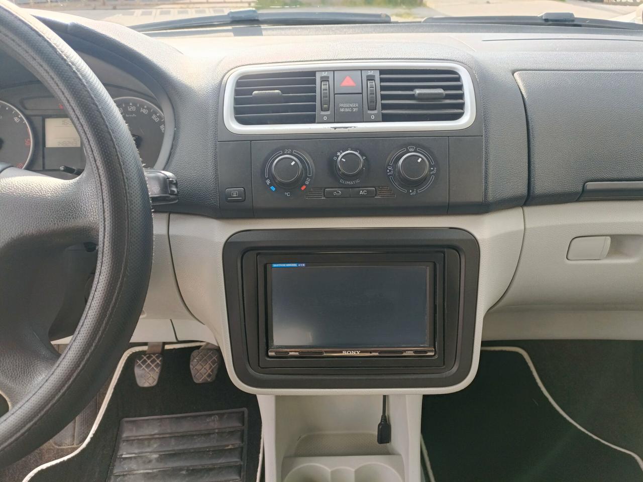 Skoda Roomster 1.4 TDI 80CV Comfort ok neopatentati