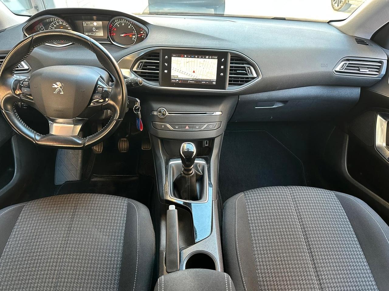 Peugeot 308 Berlina 1.5 130CV Allure