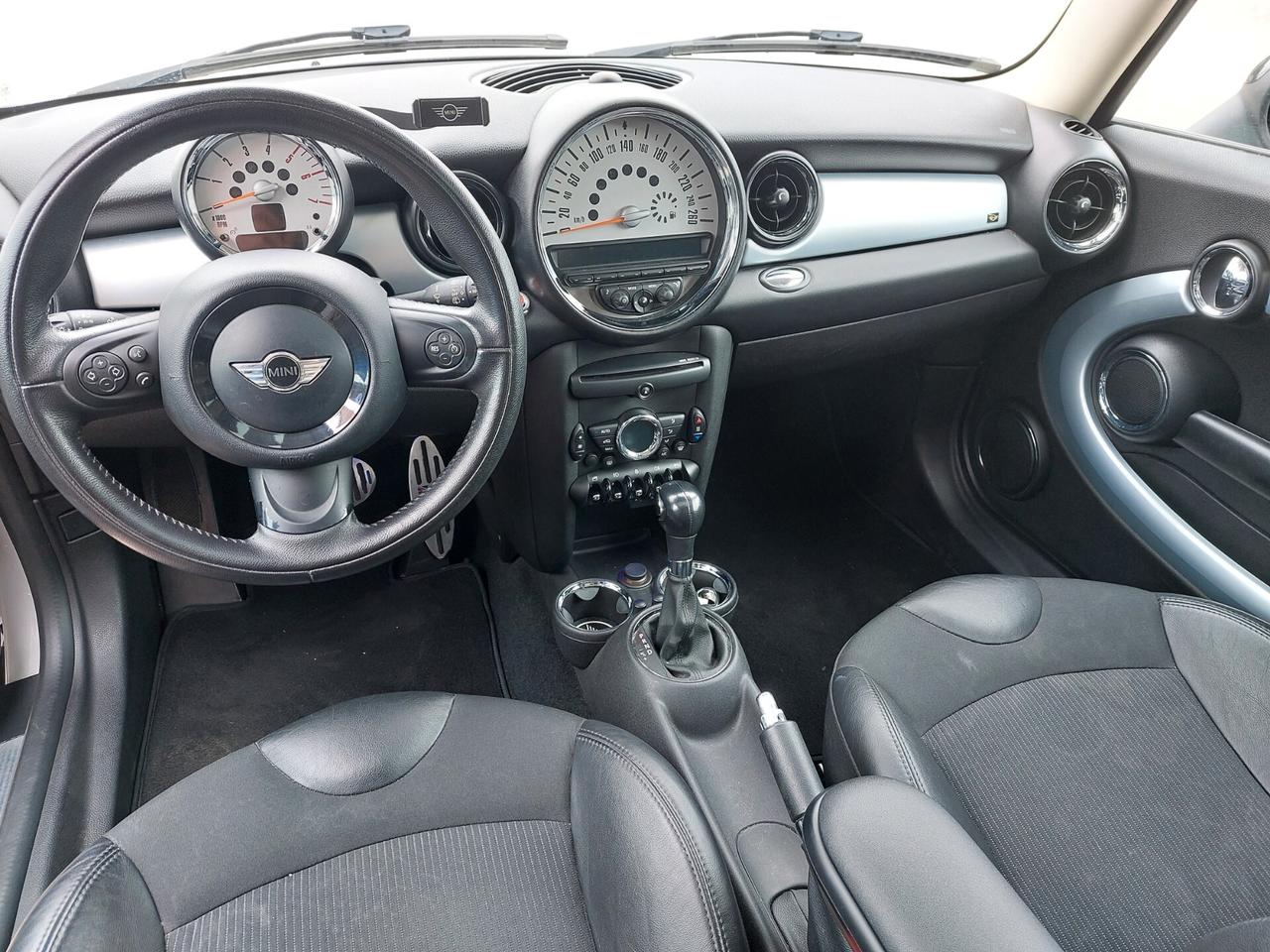 Mini Cooper SD 2.0 110cv - Automatica