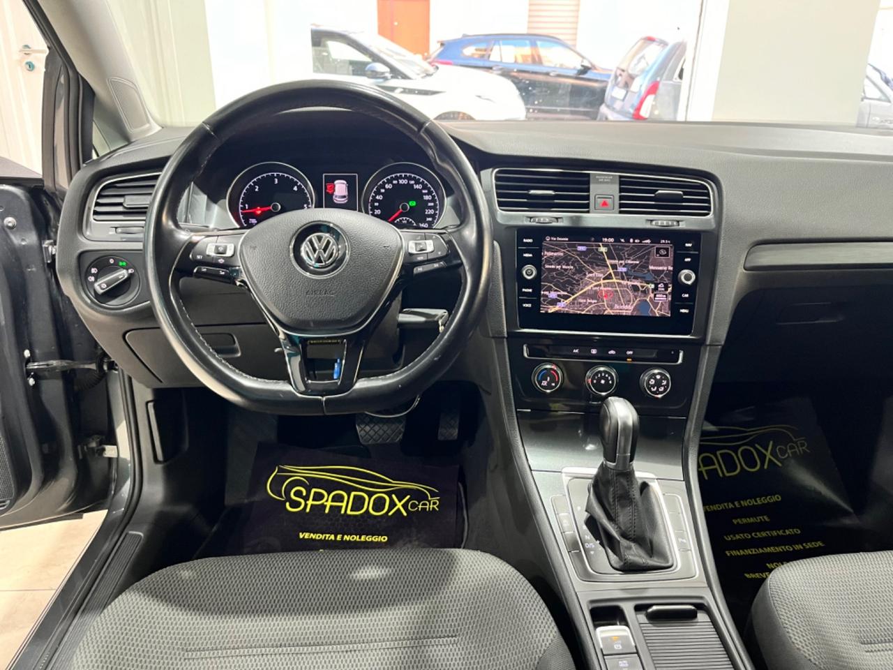 VOLKSWAGEN GOLF 2018 AUTOMATICO *UNICOPROPRIETARIO
