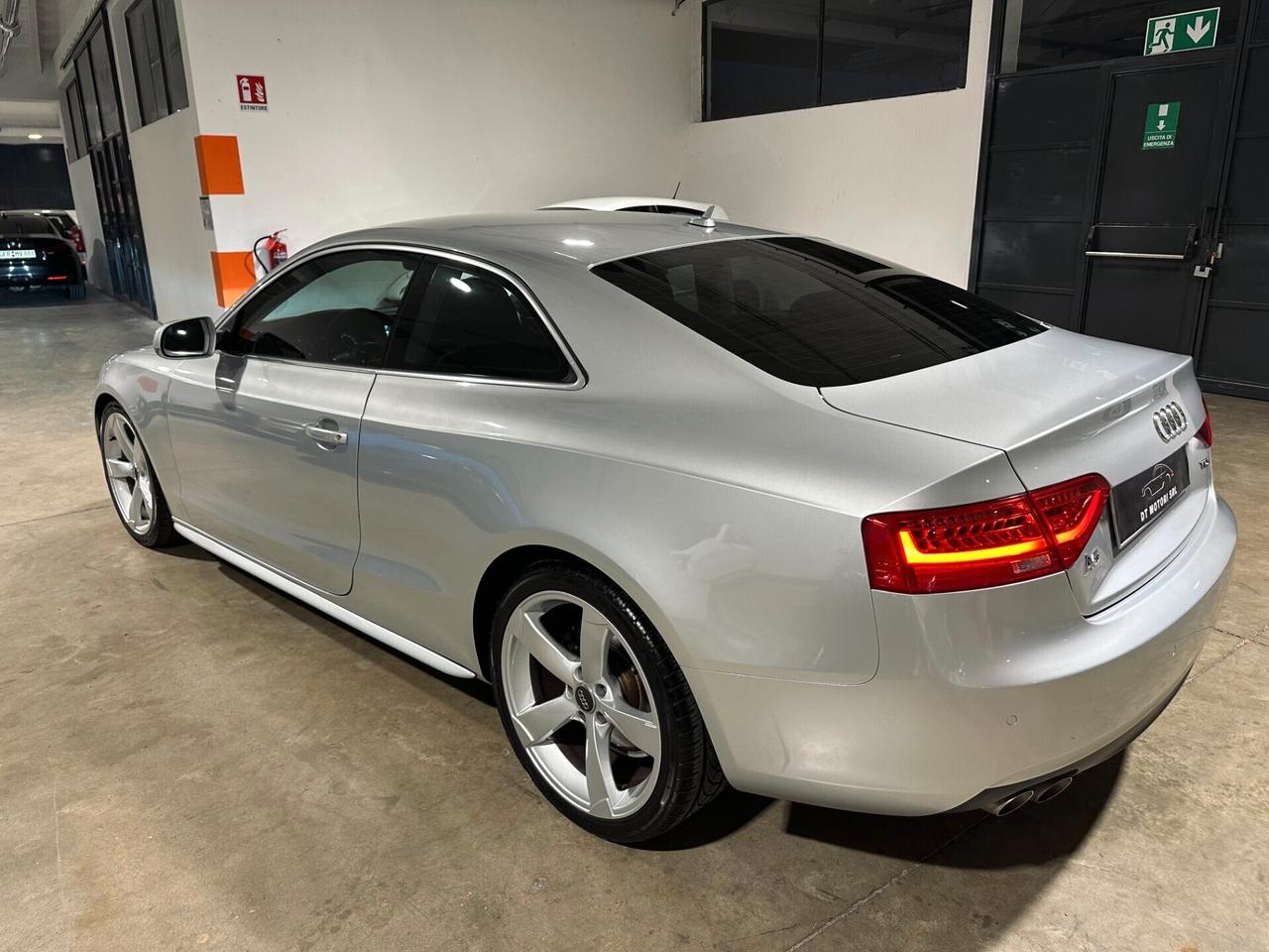 Audi A5 2.0 TDI 177 CV multitronic - DISTRIBUZIONE FATTA