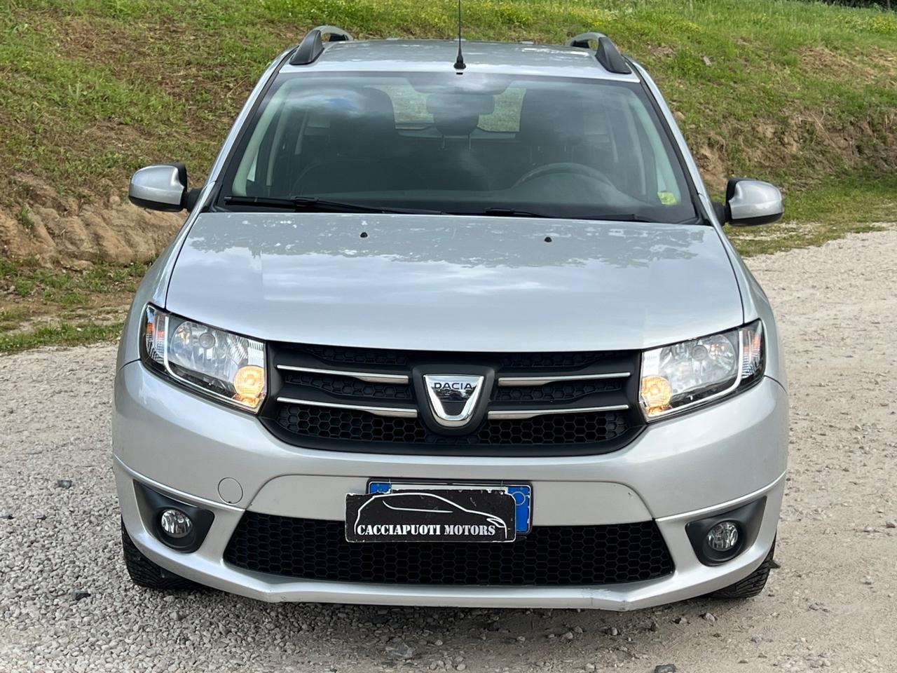 Dacia Logan MCV 1.2 75CV Lauréate NEOPATENTATI PERMUTE RATE GARANZIA