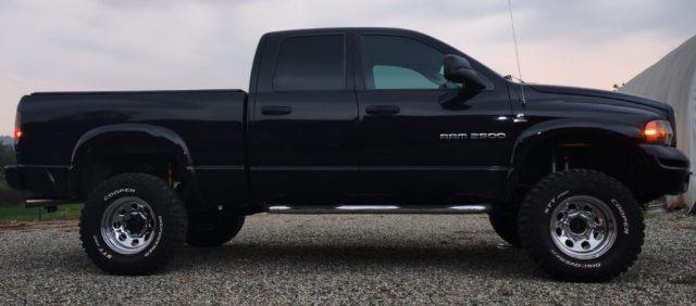 DODGE RAM 2500 GANCIO TRAINO
