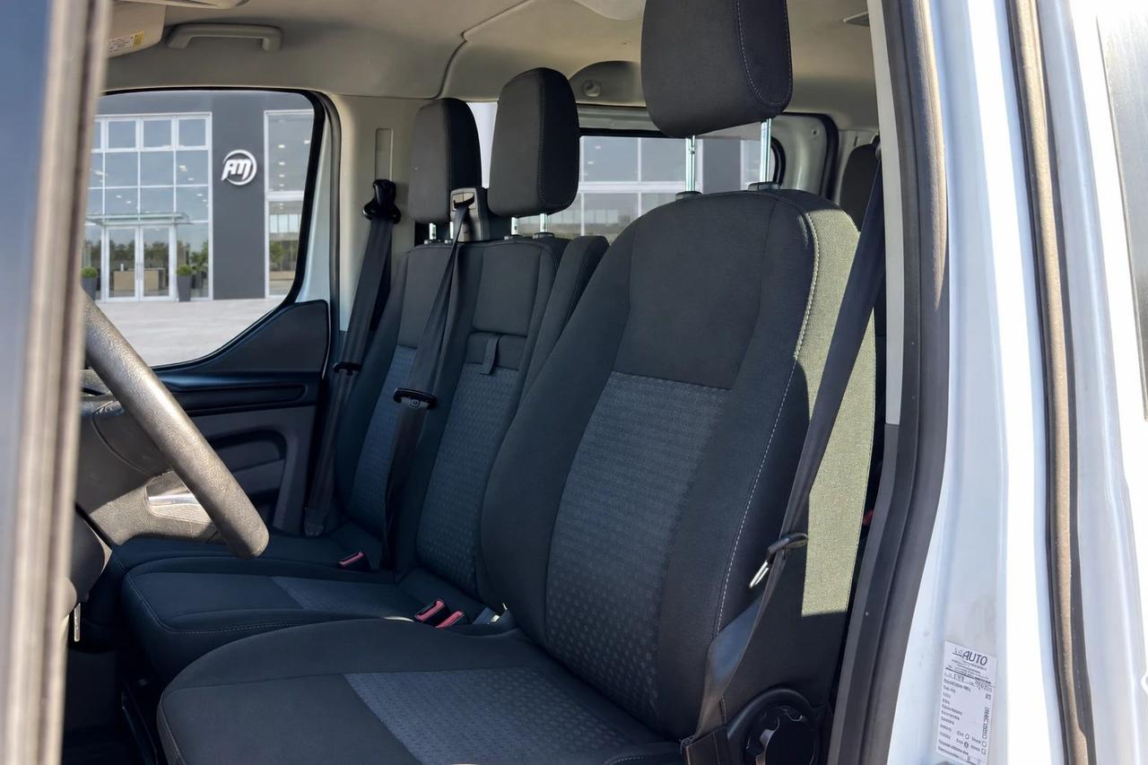 Ford Transit Custom L2H1 9POSTI PEDANA DISABILI
