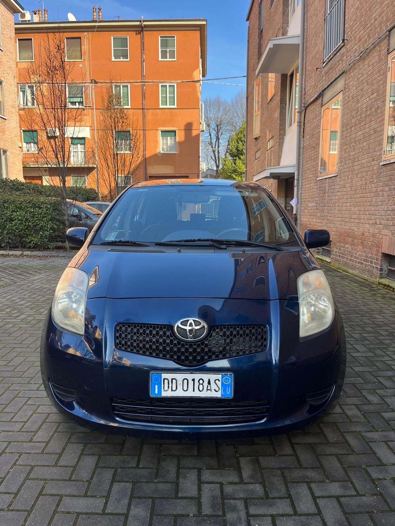 Toyota Yaris 1.4 D-4D 5 porte