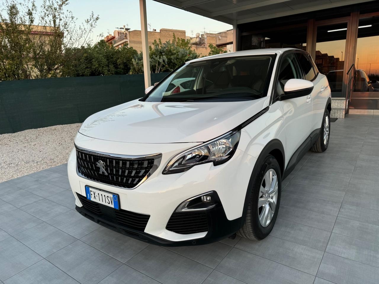 Peugeot 3008 BlueHDi 130 S&S Business