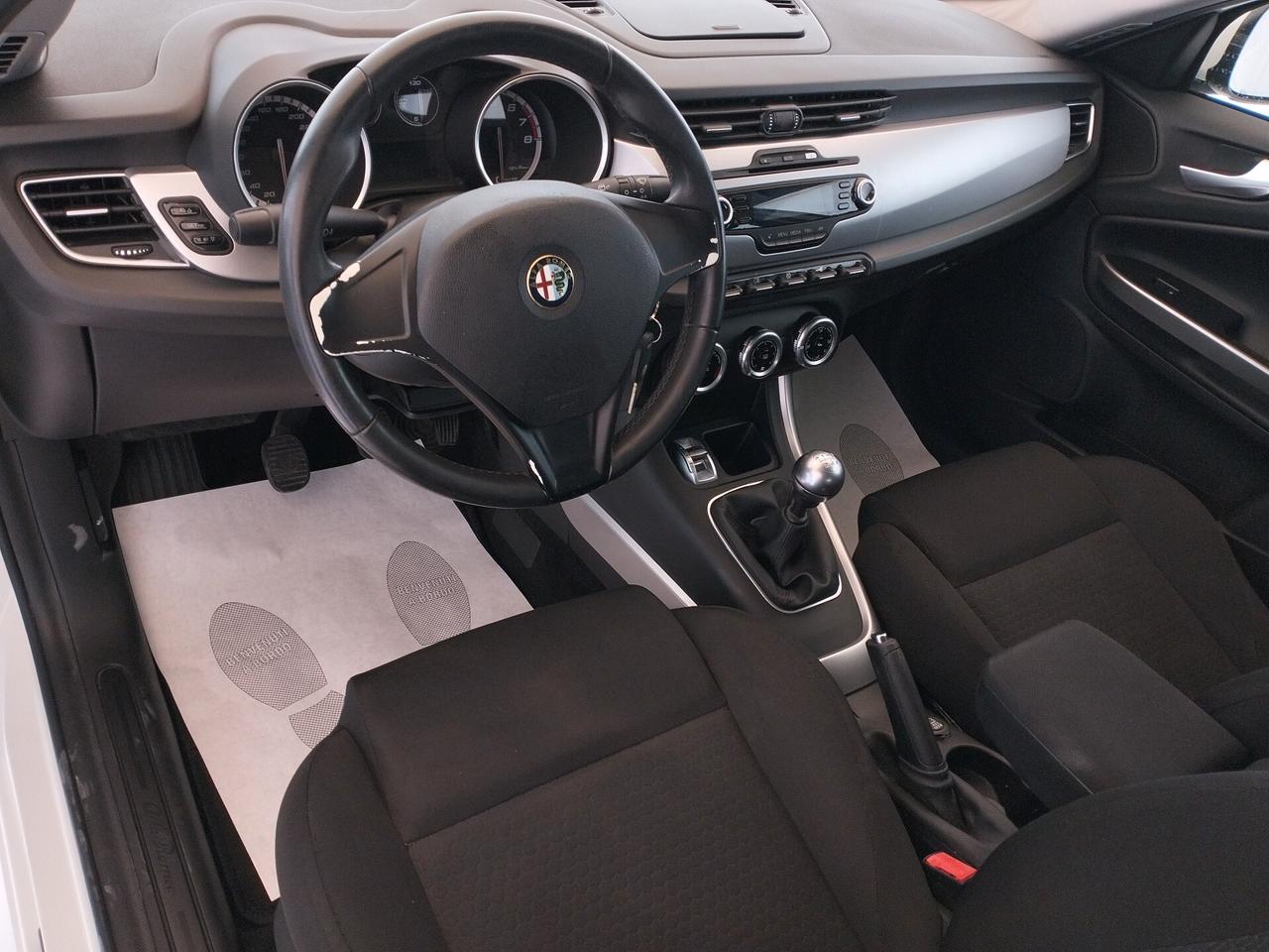 Alfa Romeo Giulietta 1.4 Turbo 105 CV Progression - NEOPATENTATI