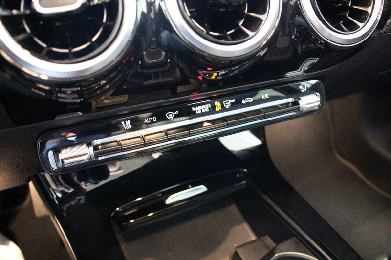 Mercedes-Benz Classe A A 180 d Automatic 4p. Sport