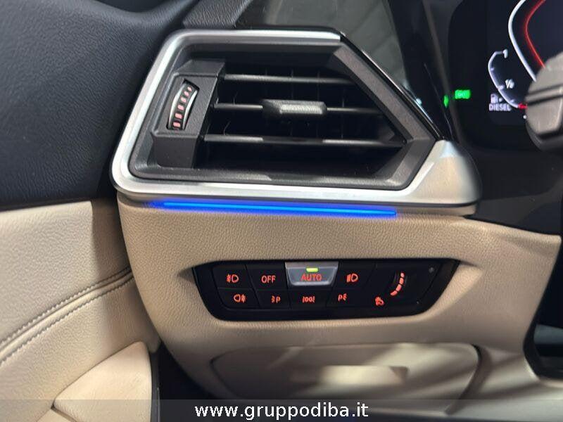 BMW Serie 3 G21 2019 Touring Diese 320d Touring mhev 48V Luxury auto