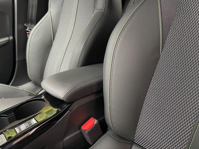 PEUGEOT 208 HYBRID 136CV GT AUTOMATICA DCS6 GARANZIA 8 ANNI