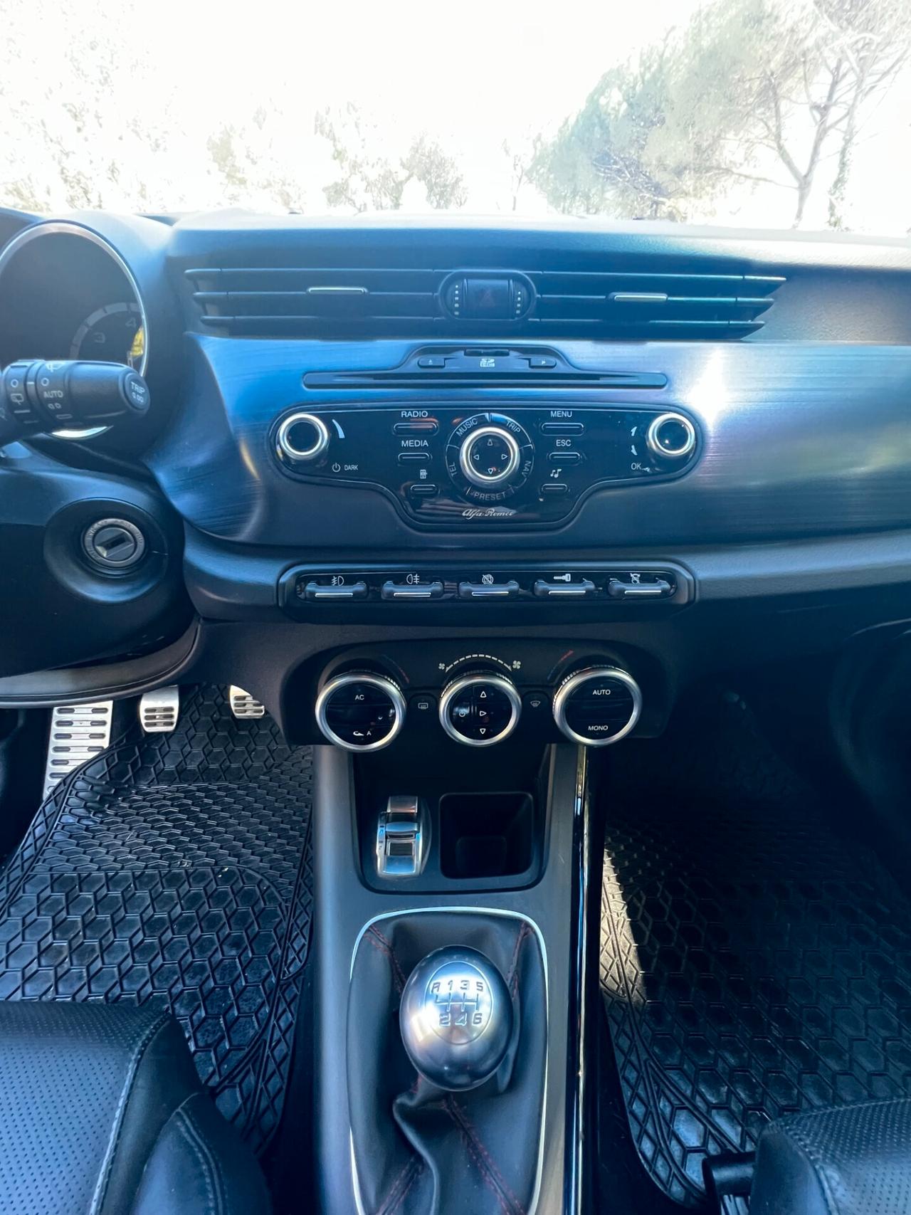 Alfa Romeo Giulietta 2.0 JTDm-2 170 CV Distinctive