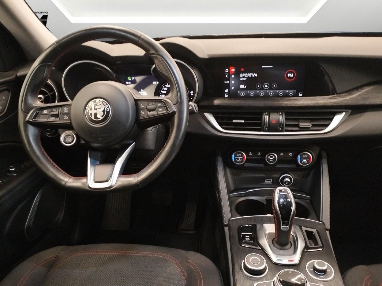 Alfa Romeo Stelvio 2.2 Turbodiesel 190 CV AT8 Q4 Business
