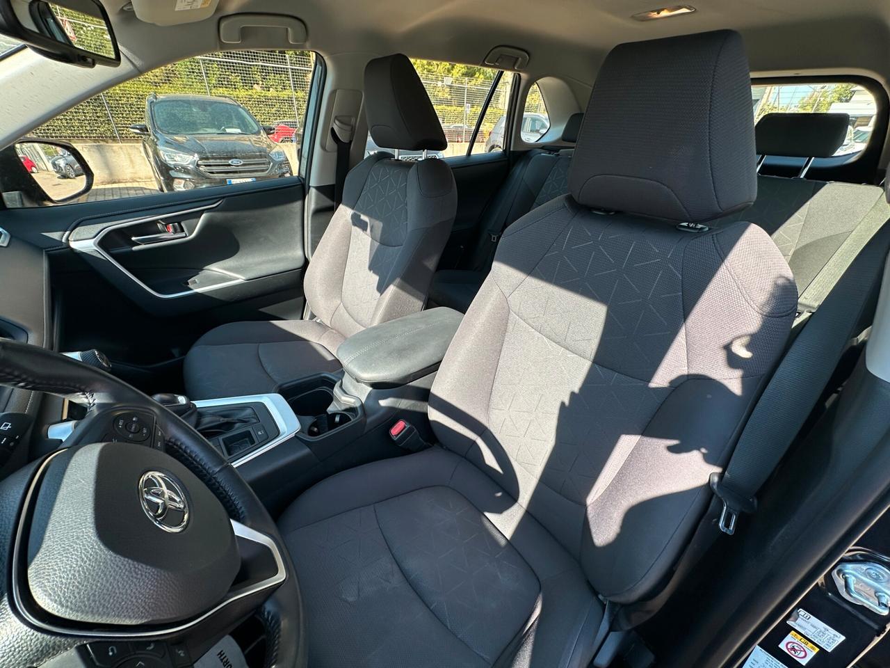 Toyota RAV 4 RAV4 2.5 HV (218CV) E-CVT 2WD Business