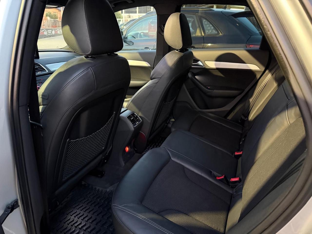 Audi Q3 2.0 TDI 177 CV quattro S tronic S line