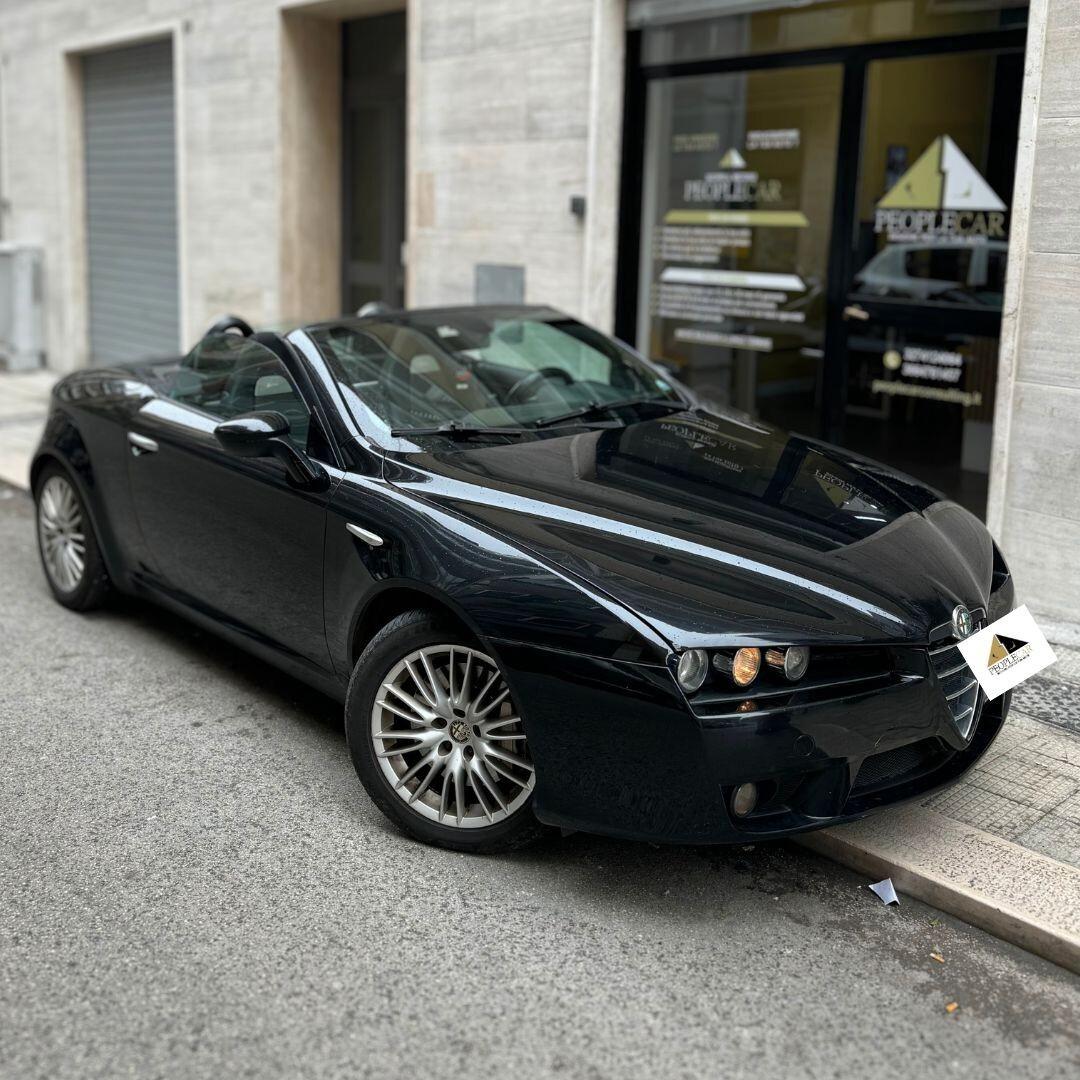 Alfa Romeo Spider 2.4 JTDm 210CV 2009