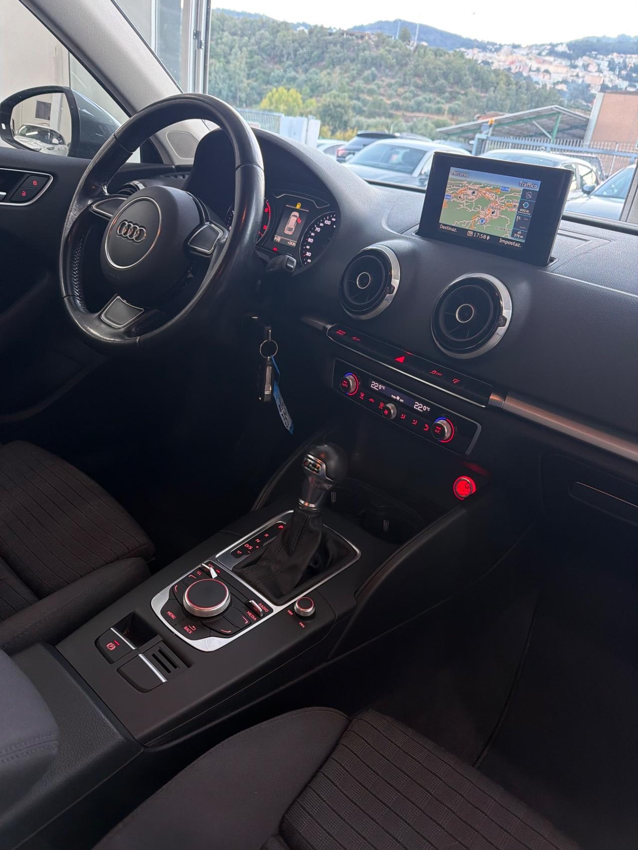 Audi A3 SPB 1.6 TDI Sport FINANZIABILE